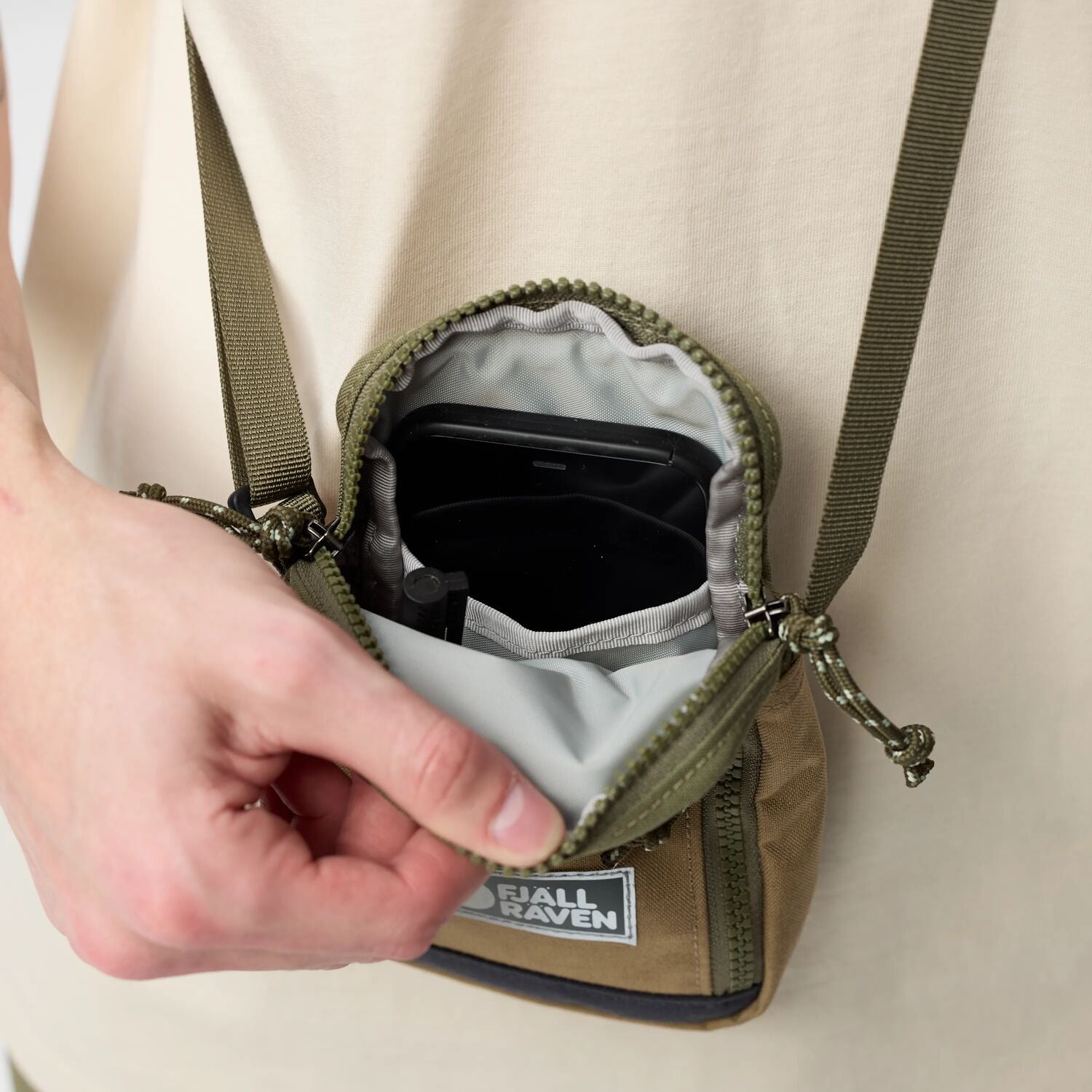 Vardag Pocket Small