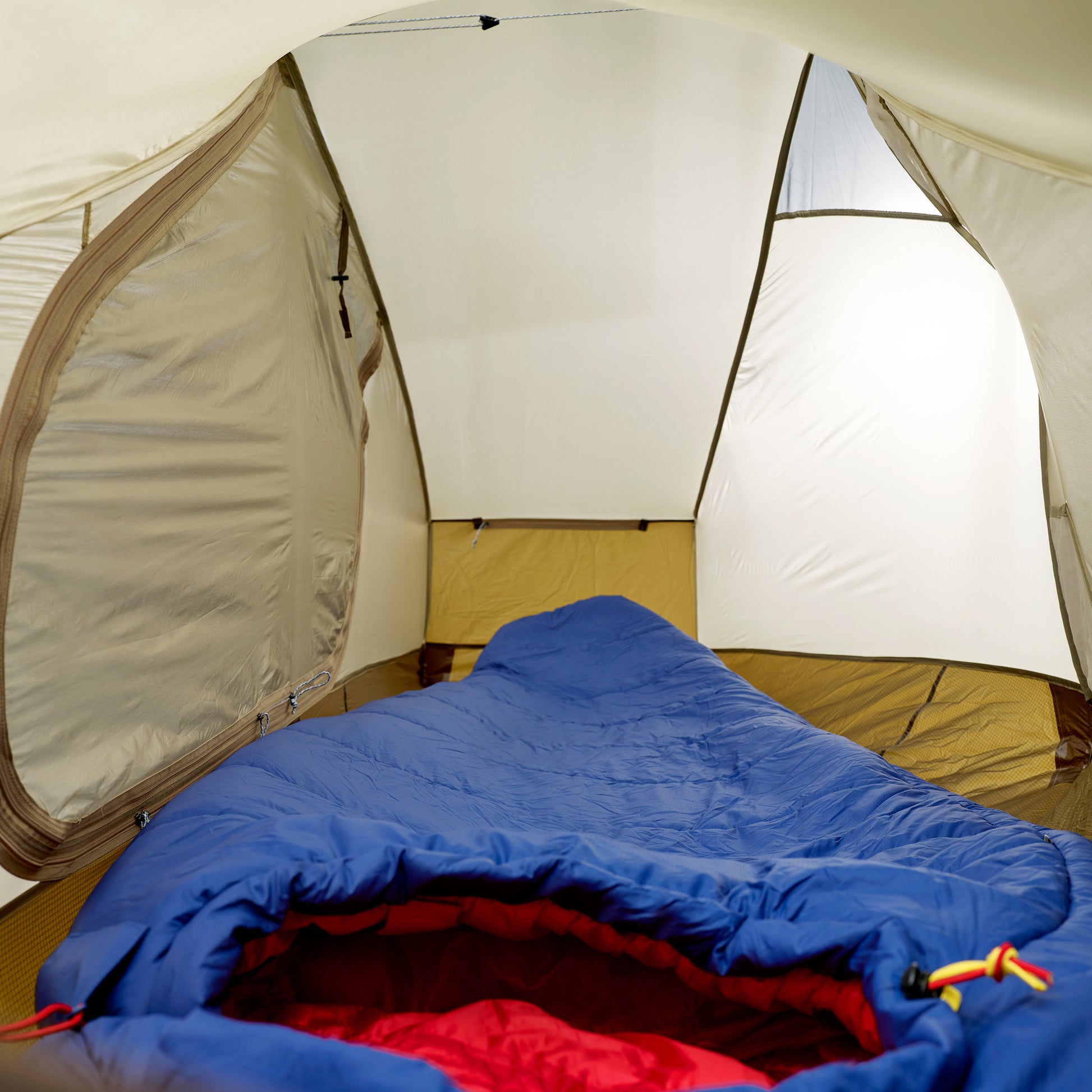 Brown Abisko Lite 1