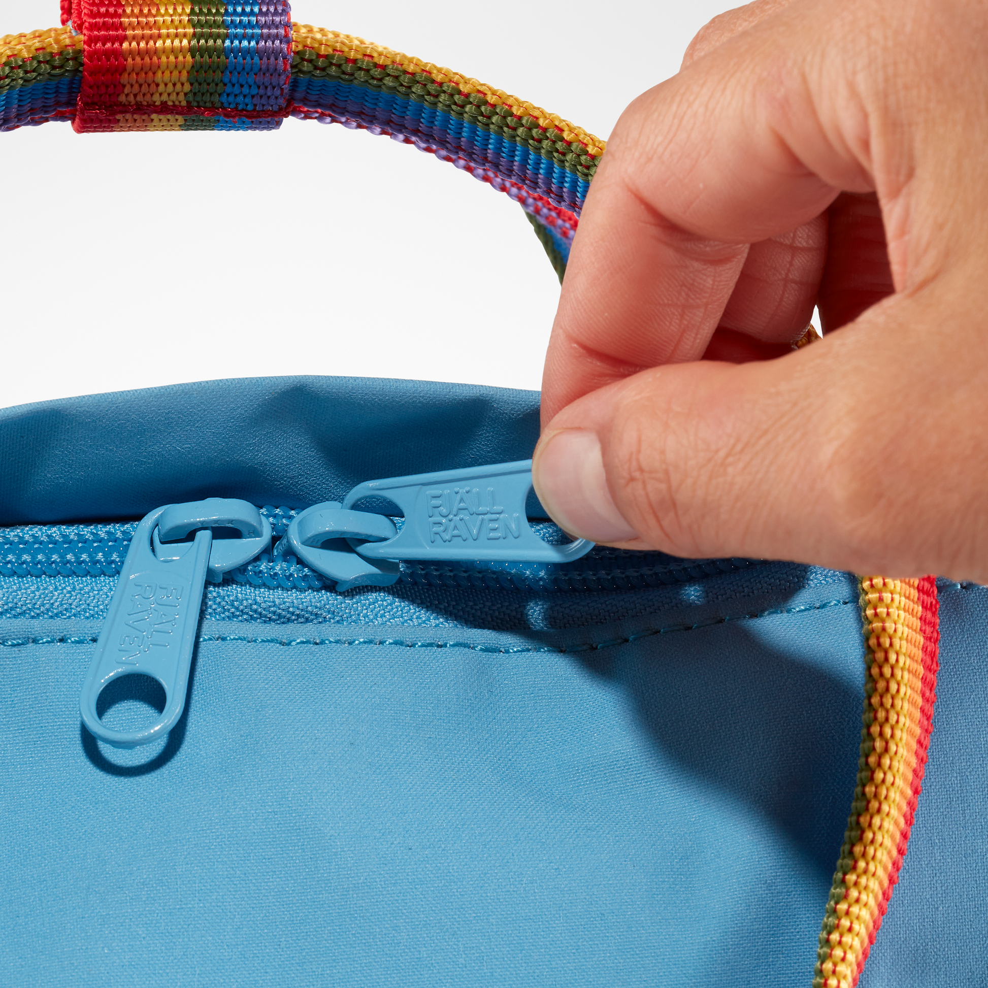 Kanken Rainbow Fjallraven SEA